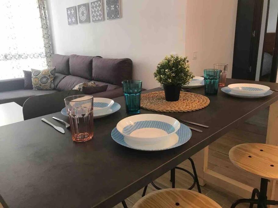 Ideal Apartamento En El Barrio De Las Delicias マラガ エクステリア 写真